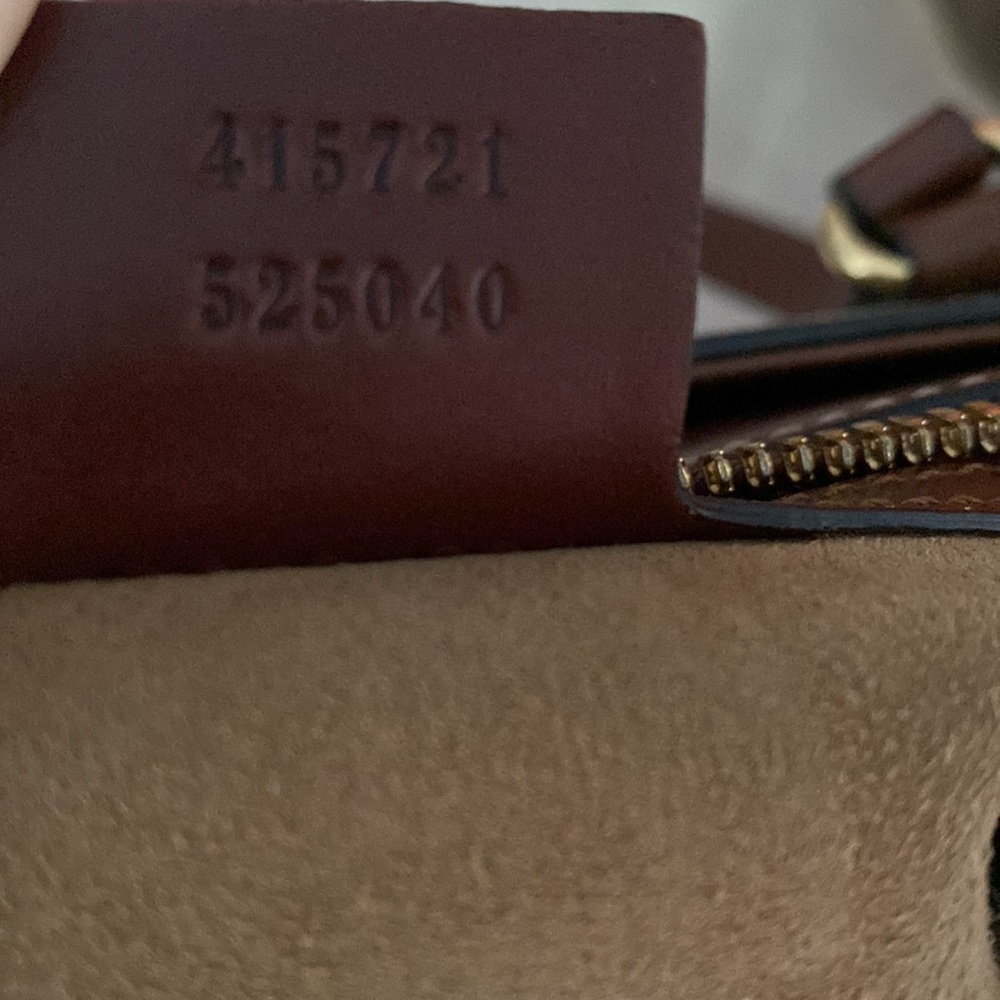 Auth GUCCI Monogram tote made in Italy - Picture 9 of 16